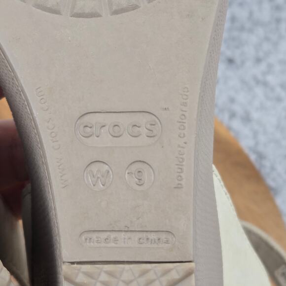 Crocs Leigh II Beige Canvas Leather Ankle Strap Casual Wedge Sandal Womens 9 - Picture 13 of 14